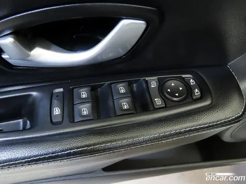 Renault SM3