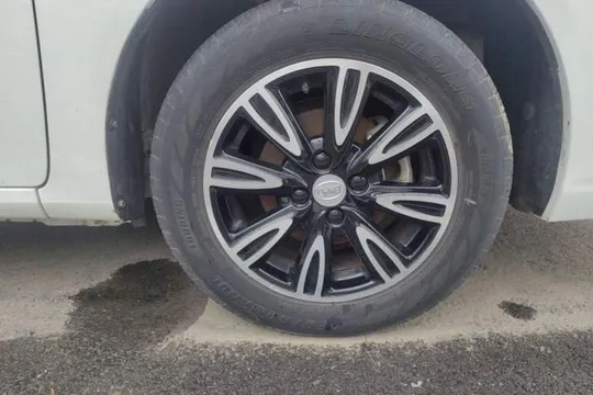 BYD F3