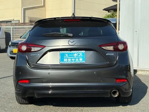 Mazda Axela Sport