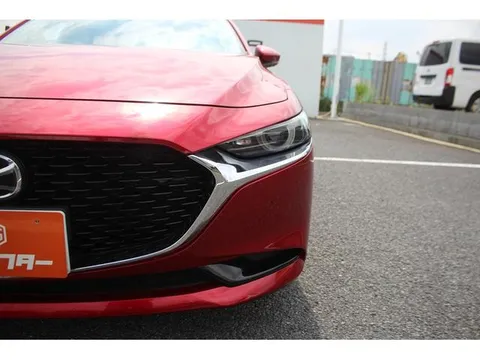 Mazda MAZDA3 Sedan