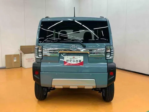 Daihatsu Taft