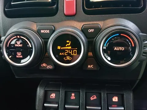 Suzuki Jimny Nomade