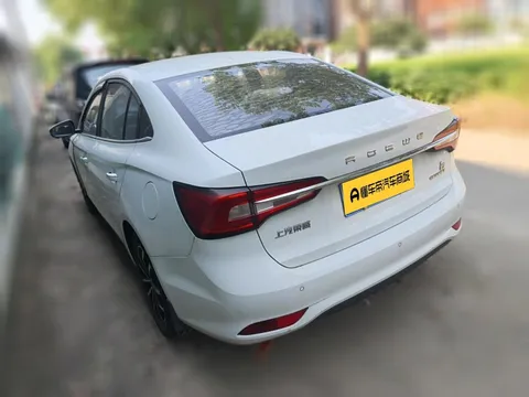 Roewe i5
