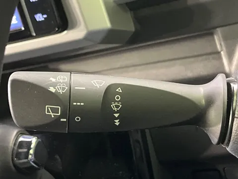 Toyota Pixis Mega