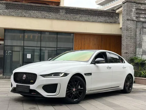 Jaguar XEL