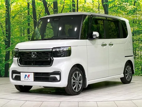 Honda N-BOX Custom