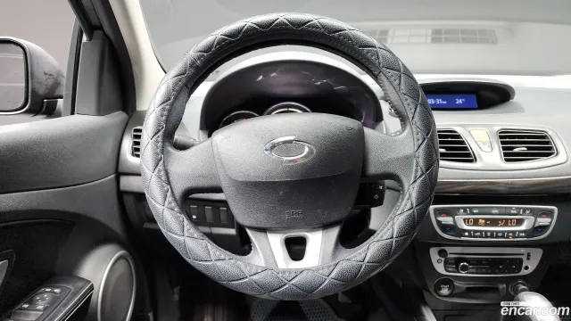 Renault SM3