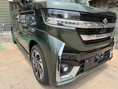 Suzuki Spacia Custom