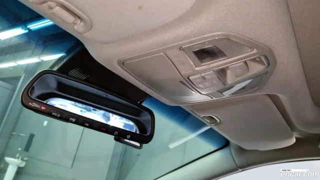 Hyundai Grand Santa Fe (Maxcruz)