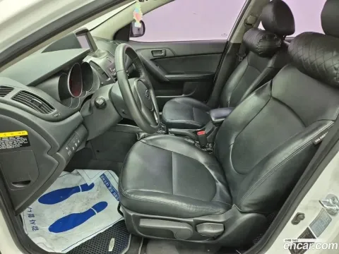 Kia Cerato (Forte)