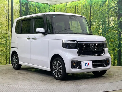 Honda N-BOX Custom