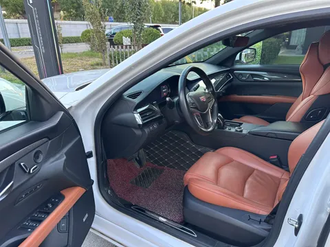 Cadillac CT6