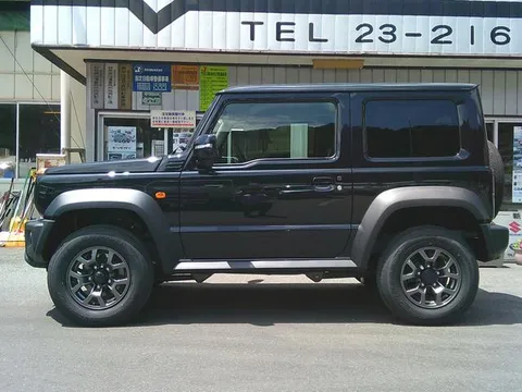 Suzuki Jimny Sierra