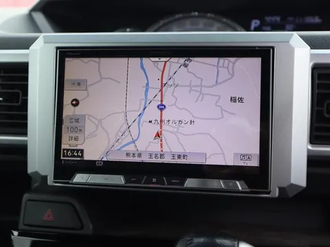 Toyota Pixis Mega
