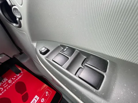 Mitsubishi I