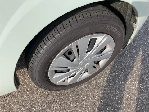 Daihatsu Mira Tocot