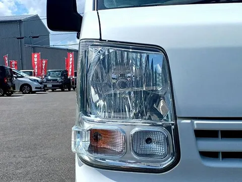Nissan Clipper