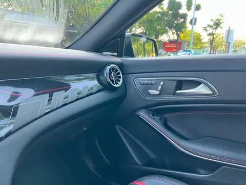 Mercedes-Benz CLA-Class