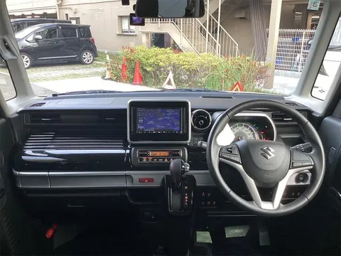 Suzuki Spacia Custom