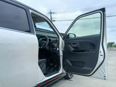 Toyota Pixis Joy
