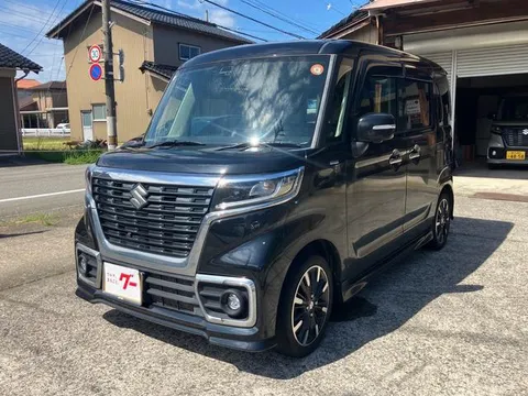 Suzuki Spacia Custom
