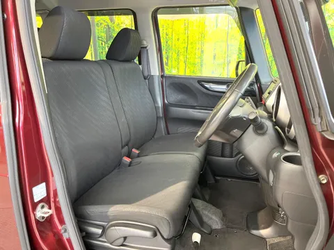 Honda N-BOX+ Custom