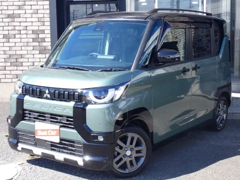Mitsubishi Delica Mini