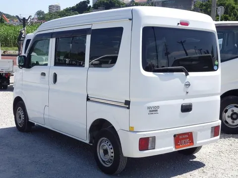 Nissan Clipper