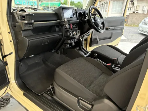 Suzuki Jimny Sierra
