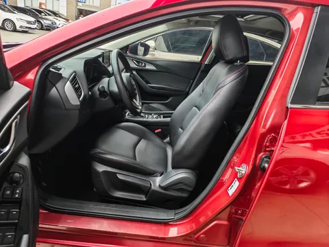 Mazda Mazda 3