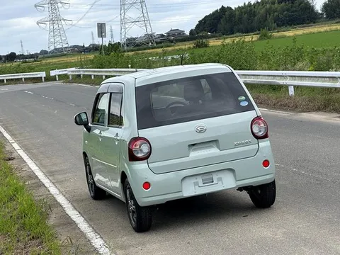 Daihatsu Mira Tocot