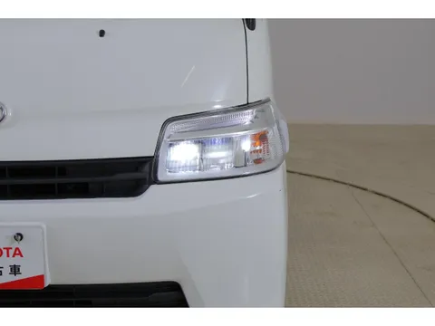 Toyota TownAce Van