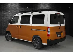 Toyota TownAce Van