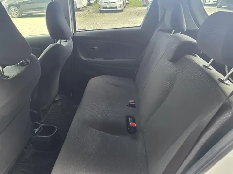 Toyota Yaris (Vitz)