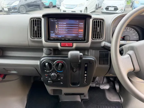 Nissan Clipper