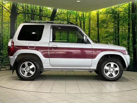 Mitsubishi Pajero Mini