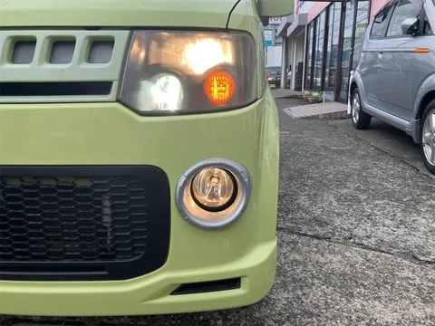 Nissan Otti