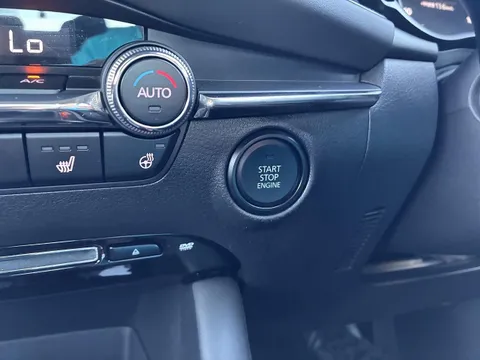 Mazda MAZDA3 Sedan