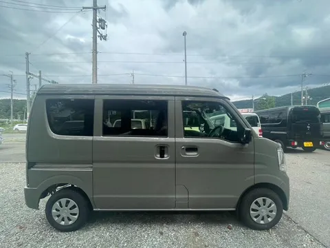 Nissan Clipper