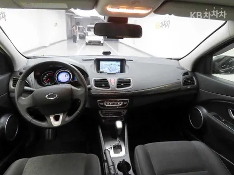 Renault SM3