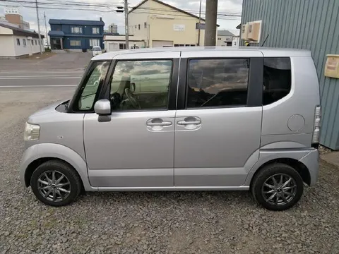 Honda N-BOX Plus