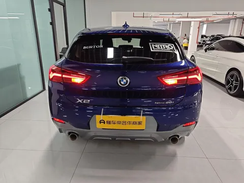 BMW X2