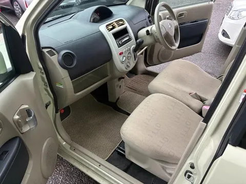 Nissan Otti