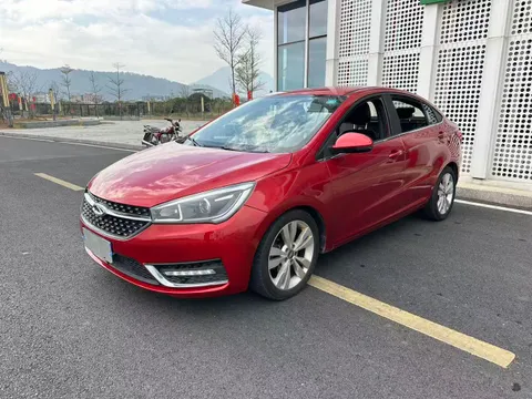 Chery Arrizo 5