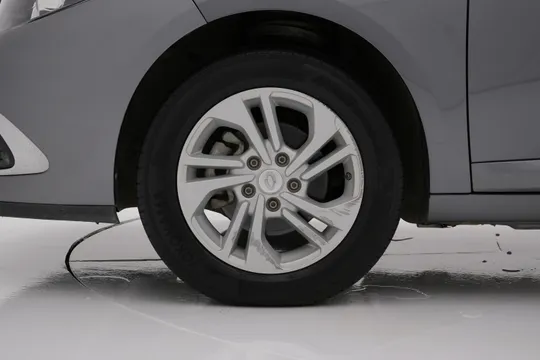 Renault SM3