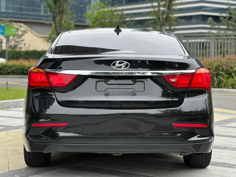 Hyundai Mistra