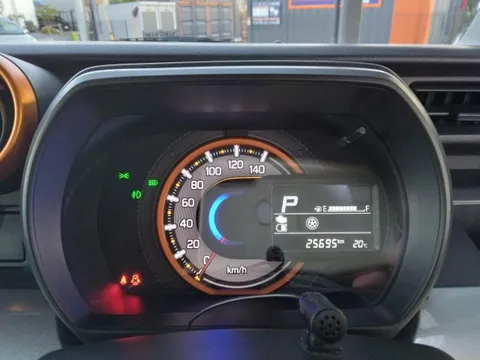 Suzuki Spacia Gear