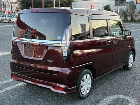 Suzuki Solio