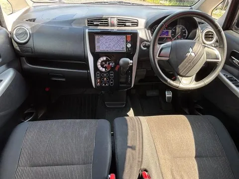 Mitsubishi eK Custom