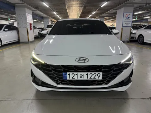Hyundai Elantra (Avante)